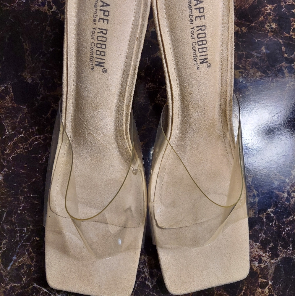 Slide on heel sandal shoe
